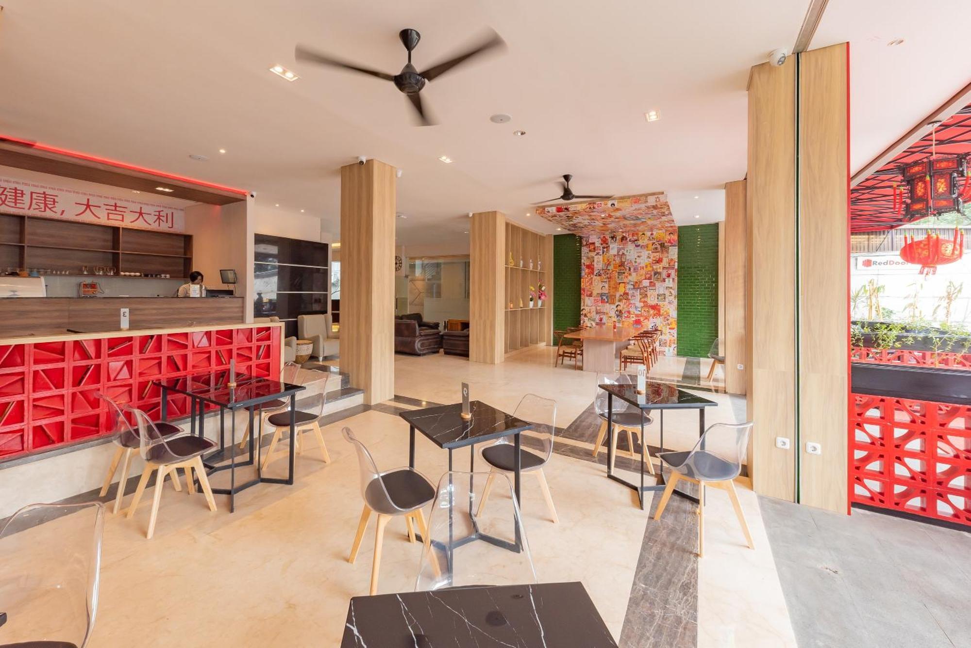 Reddoorz Premium Near Paris Van Java Mall 반둥 외부 사진